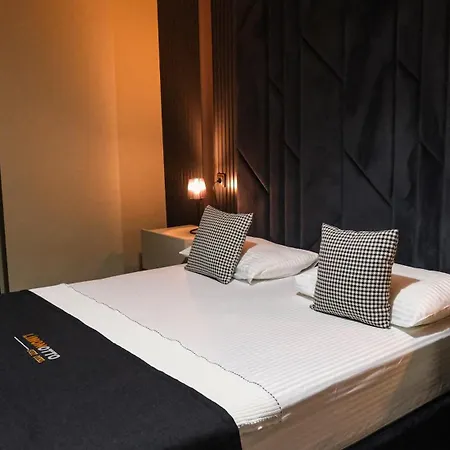 Hotel Limonotto
